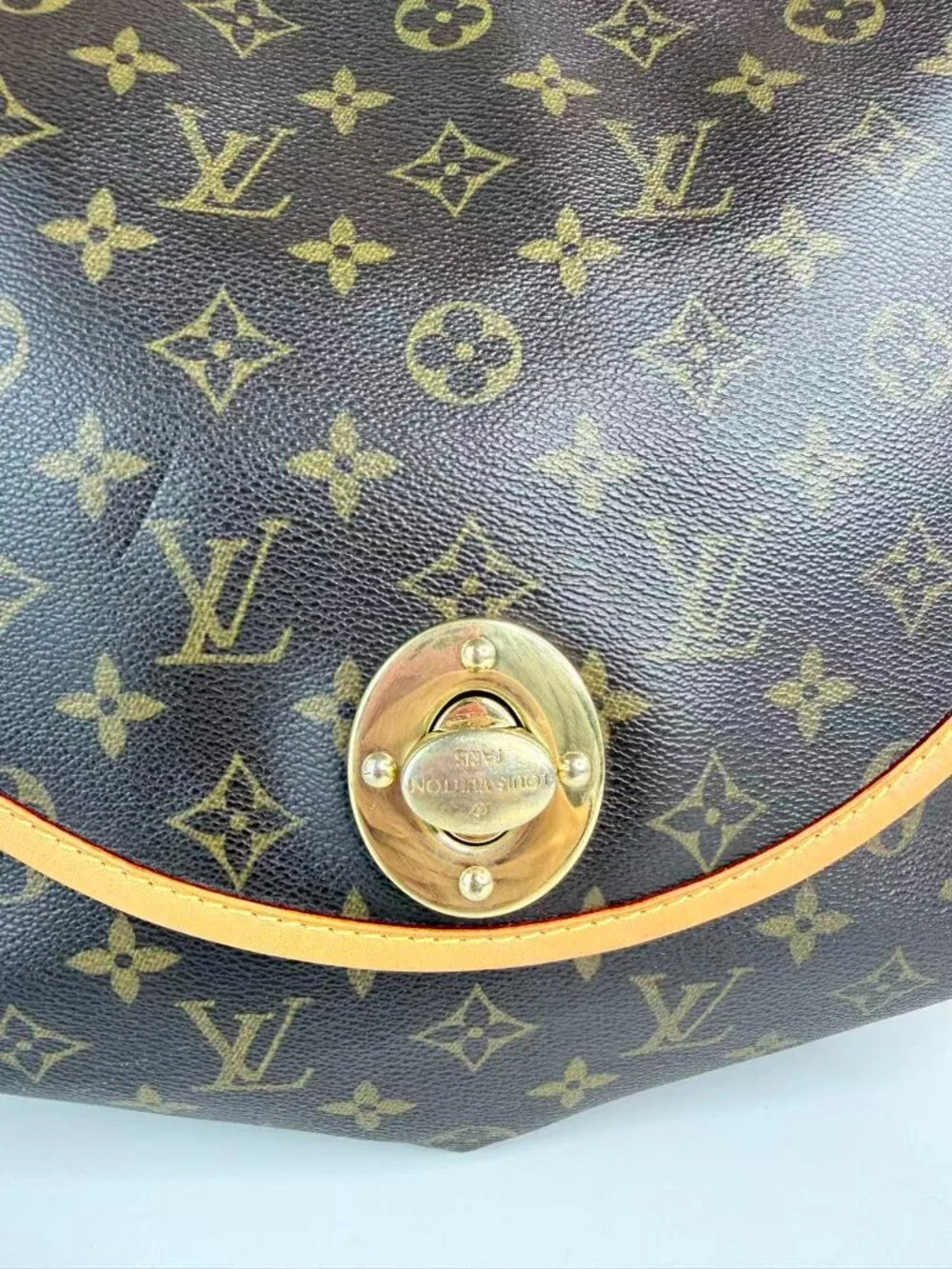 Louis Vuitton very good